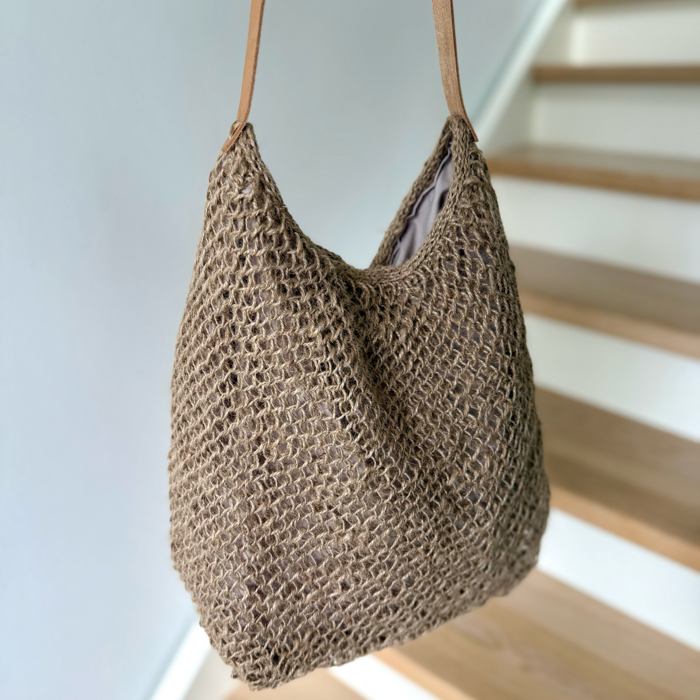 P&G Hulmønster taske i jute garn strikkekit