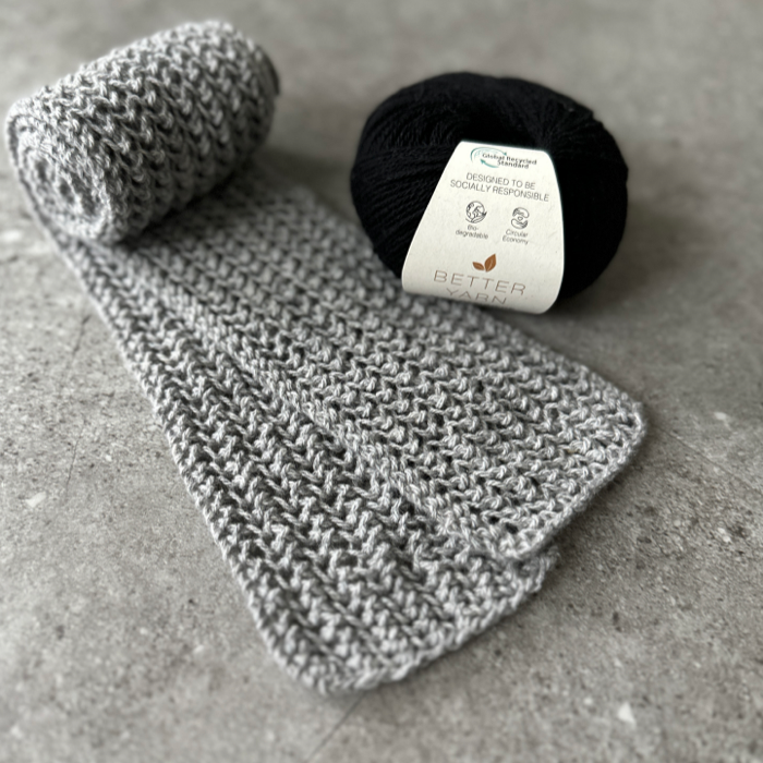 P&G Cashmere minitørklæde i hulmønster strikkekit