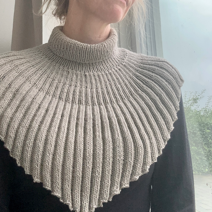 P&G Pure merino halsedisse strikkekit