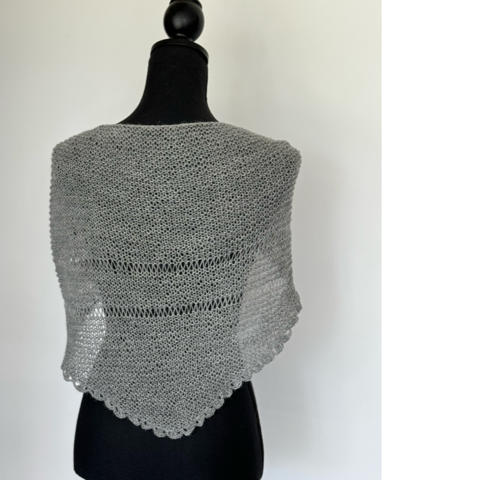 P&G Babyalpaca sjal med hæklet kant strikkekit