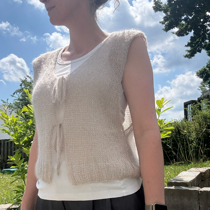 P&G Mohair vest med sløjfe strikkekit