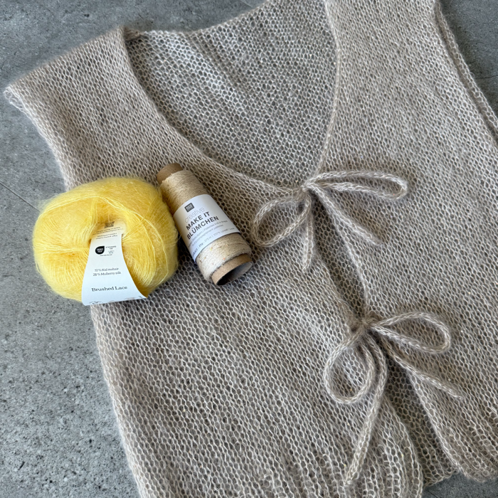 P&G Mohair vest med sløjfe strikkekit
