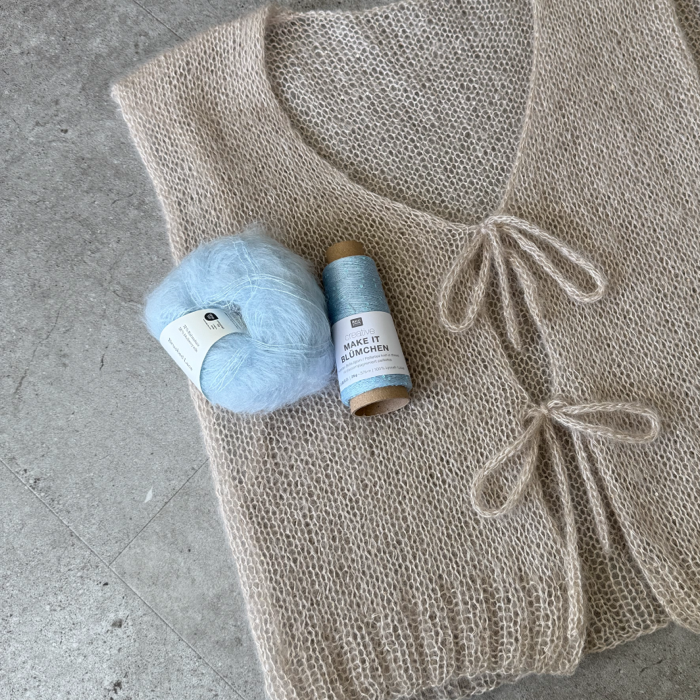 P&G Mohair vest med sløjfe strikkekit