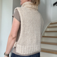 P&G Vest med snoning strikkekit