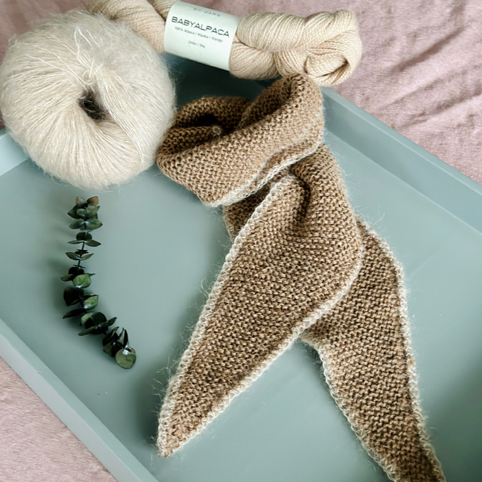 P&G Baby alpaca tørklæde med kant strikkekit